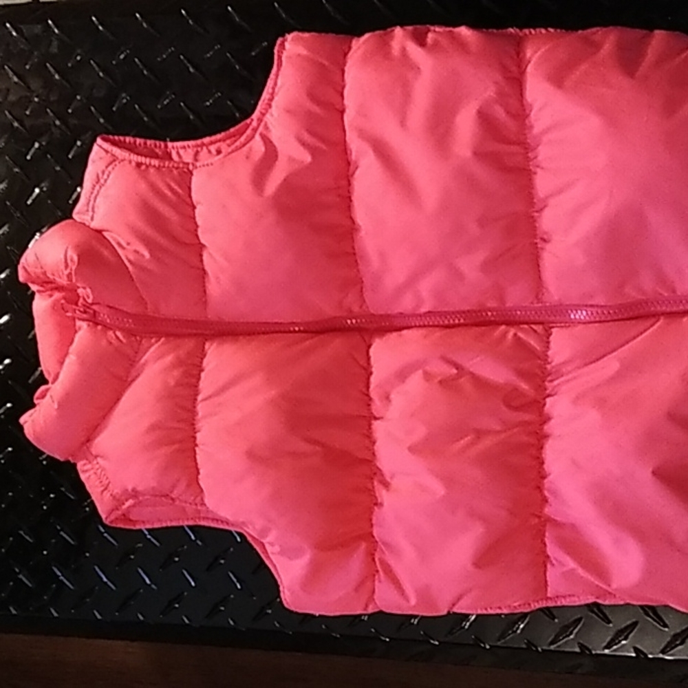 Old Navy Neon Pink Puffy Vest Girls Size M